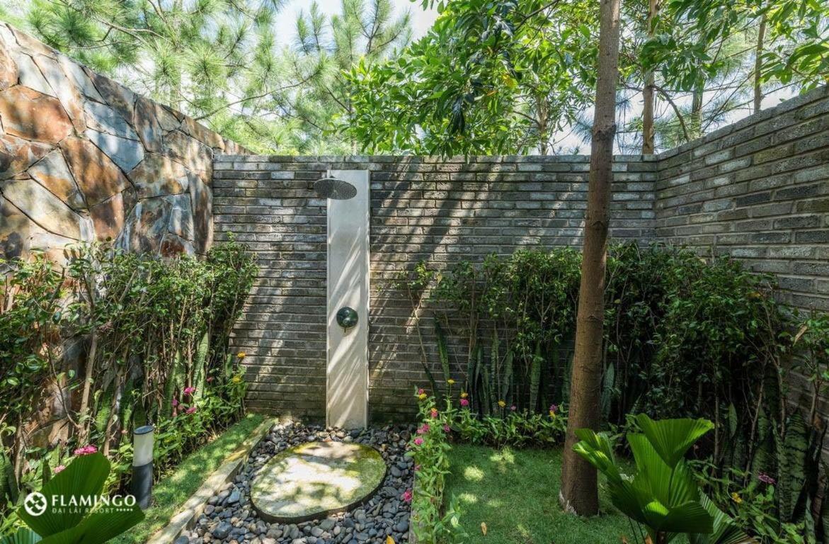Flamingos Villa Happy Bt Ngoc Quang Exterior photo